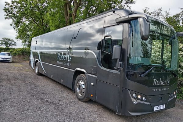 16 & 71 Seat Luxury Coaches